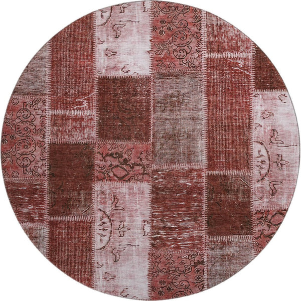 HomeRoots 8' Burgundy and Ivory Patchwork Round Rug – Washable, UV Protected, Perfect for Family Homes! 652920