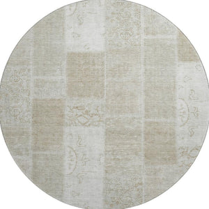 HomeRoots 8' Taupe and Ivory Patchwork Round Rug - Durable, Washable, UV-Protected - Stylish Home Essential! 652974