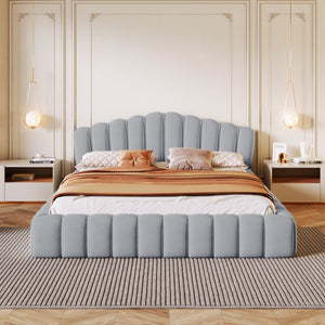 HomeRoots Light Blue Tufted Velvet Queen Bed Frame - Elegant Platform Design for a Chic Bedroom Retreat 653104