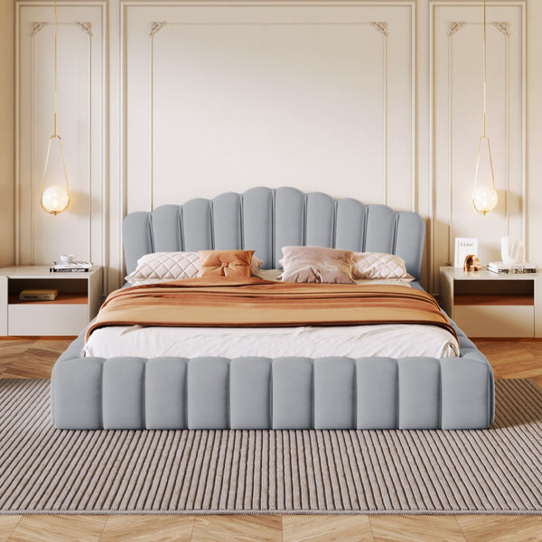 HomeRoots Light Blue Tufted Velvet Queen Bed Frame - Elegant Platform Design for a Chic Bedroom Retreat 653104