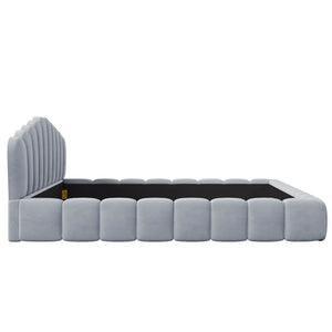 HomeRoots Light Blue Tufted Velvet Queen Bed Frame - Elegant Platform Design for a Chic Bedroom Retreat 653104