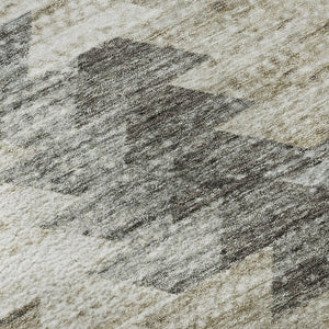 HomeRoots 8' Modern Geometric Washable Round Rug in Taupe, Ivory & Gray – Durable, UV Protected & Stylish 653149