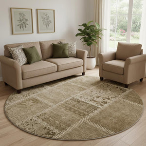 HomeRoots 8' Brown and Beige Patchwork Round Rug - Stylish, Washable, UV-Protected, Soft Polyester for Comfort 653239