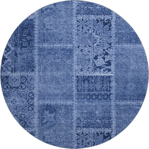 HomeRoots 8' Navy Blue & Ivory Patchwork Round Rug - Soft, Washable, UV Protected for Indoor & Outdoor Use 653251