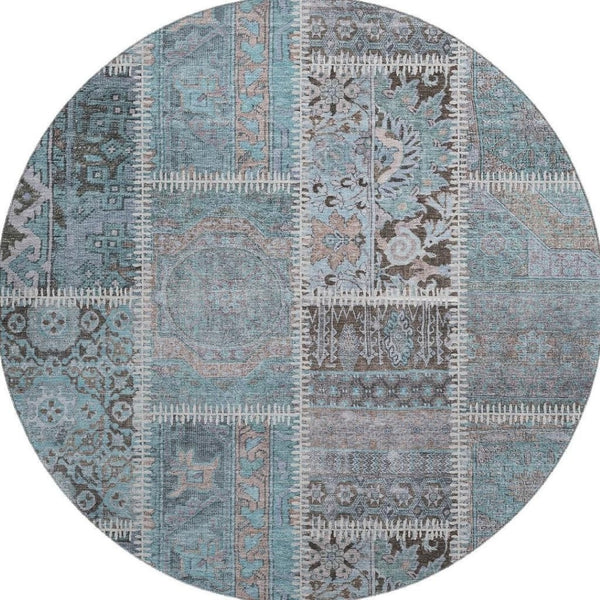 HomeRoots 8' Teal and Beige Round Patchwork Rug - Washable, UV Protected, Stain Resistant for Stylish Spaces 653257