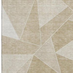 HomeRoots 5' X 8' Beige and Ivory Geometric Area Rug – Stylish, Washable, UV-Protected for Busy Homes 653280