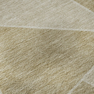HomeRoots 8' Beige and Ivory Geometric Area Rug - Washable, UV Protected, Pet-Friendly Design for Modern Homes 653281