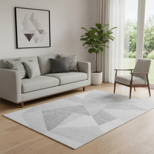 HomeRoots 5' X 8' Gray and Silver Geometric Area Rug - Washable, UV-Protected, Stylish & Durable for Homes 653310