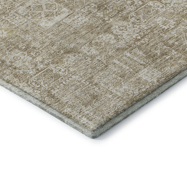 HomeRoots 8' Beige Floral Round Washable Rug - Stain-Resistant, UV Protected, Durable & Stylish for Homes! 653353