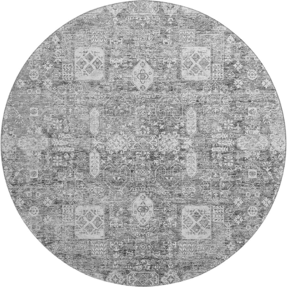 HomeRoots 8' Gray and Ivory Floral Round Rug – Stylish, Washable, UV-Protected, and Perfect for Busy Homes! 653389