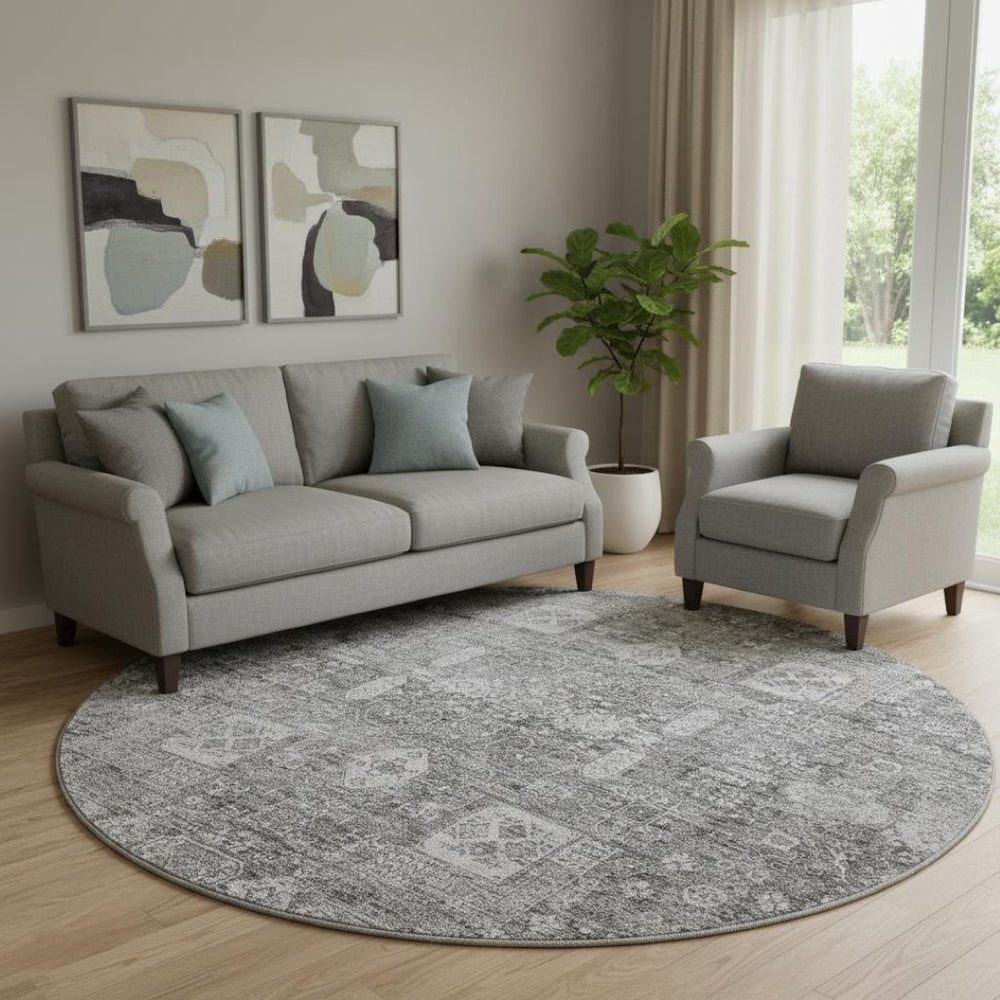HomeRoots 8' Gray and Ivory Floral Round Rug – Stylish, Washable, UV-Protected, and Perfect for Busy Homes! 653389