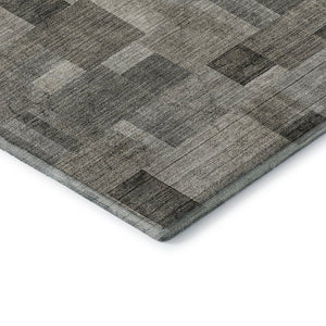 HomeRoots 8' Taupe Charcoal Beige Geometric Round Rug - Washable, UV Protected, Durable for Indoor & Outdoor Use 653437
