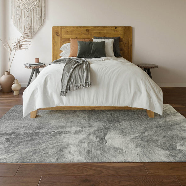 HomeRoots 5' X 8' Gray And Ivory Abstract Washable Area Rug - UV Protected, Stain Resistant, Durable Design for Homes 653490