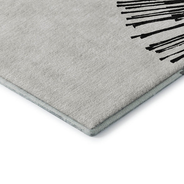HomeRoots 8' Black And Ivory Abstract Round Rug - Washable, UV Protected, Stain Resistant for Modern Homes 653527