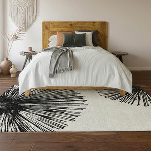 HomeRoots 10' X 14' Black And Ivory Abstract Area Rug - Stylish, Washable, UV-Protected for Busy Homes! 653530