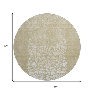HomeRoots 8' Beige And Ivory Abstract Round Rug - Washable, UV Protected, Stain Resistant for High-Traffic Areas 653563