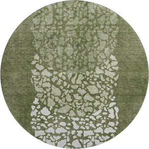 HomeRoots 8' Olive Green and Ivory Abstract Round Rug - Washable, Stain-Resistant, UV-Protected for Modern Spaces 653587