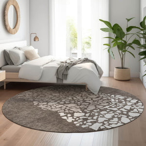 HomeRoots 8' Taupe and Ivory Abstract Washable Round Rug - UV Protected, Durable, Easy Care for Every Room 653605