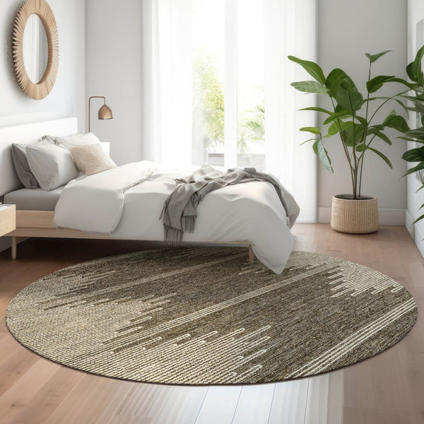 HomeRoots 8' Coffee and Ivory Abstract Round Rug - Washable, UV Protected, Stylish, Durable for Homes & Patios 653680