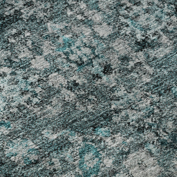 HomeRoots 8' Teal and Aqua Oriental Round Rug - Durable, Washable, UV-Protected, Perfect for Busy Homes! 653800