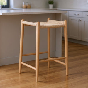 HomeRoots 27" Natural Rush Backless Bar Chair - Solid Wood, Stylish Comfort for Kitchen & Home Bar Décor 654242