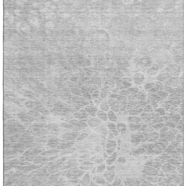 HomeRoots 5' X 8' Abstract Silver and Gray Washable Area Rug - Durable, Stain Resistant, UV Protected Design! 654616