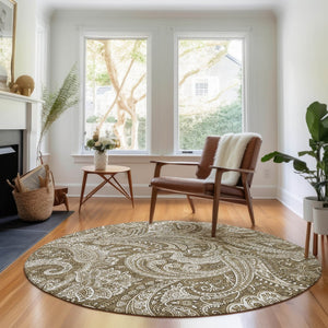 HomeRoots 8' Chocolate and Ivory Paisley Round Rug - Washable, UV Protected, Stain Resistant for Every Home 654647