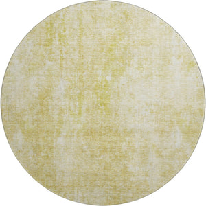 HomeRoots 8' Gold and Ivory Round Rug - Washable, Stain Resistant, UV Protected Design for Modern Homes 654793