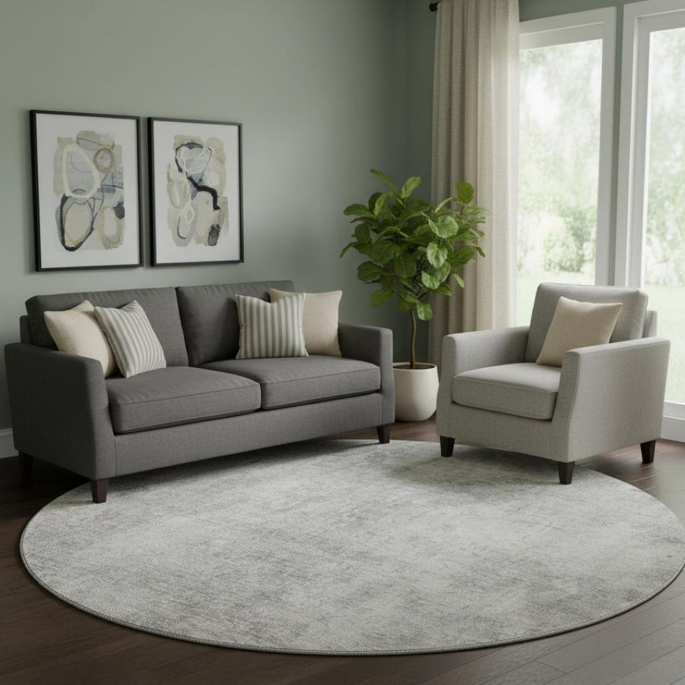 HomeRoots 8' Gray and Ivory Abstract Washable Round Rug – Durable, Stain Resistant, UV Protected for Modern Spaces 654799