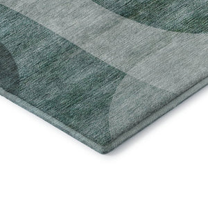 HomeRoots 8' Green and Gray Geometric Round Washable Rug - UV Protected, Stain-Resistant, Durable Design! 654835
