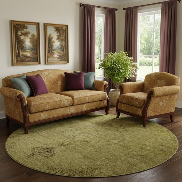 HomeRoots 8' Gold and Wheat Oriental Round Rug - Washable, UV Protected, Stylish & Durable for Any Space 654883