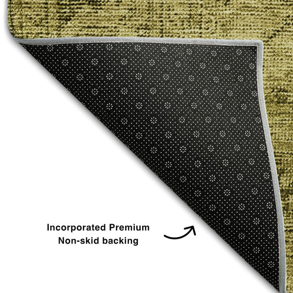 HomeRoots 8' Gold and Wheat Oriental Round Rug - Washable, UV Protected, Stylish & Durable for Any Space 654883