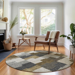HomeRoots 8' Washable Round Rug in Brown, Beige & Ivory - UV Protected, Perfect for High-Traffic Family Spaces! 654919
