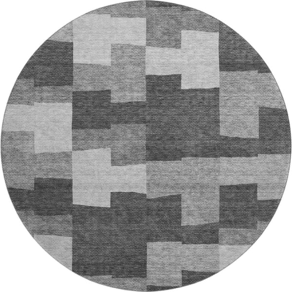 HomeRoots 8' Gray and Silver Geometric Round Rug - Washable, Stain Resistant, UV Protected for Modern Spaces 654931
