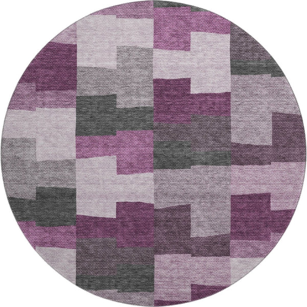 HomeRoots 8' Merlot Gray Geometric Washable Round Rug with UV Protection - Stylish & Durable for Every Space! 654937
