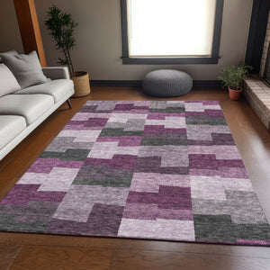 HomeRoots 8' X 10' Merlot Gray & Ivory Geometric Area Rug - Washable, UV-Protected, Family-Friendly Design! 654938