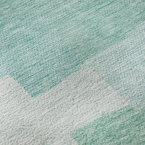 HomeRoots 8' Teal and Ivory Geometric Washable Round Rug - Stylish, Durable, and UV Protected for Modern Homes 654955
