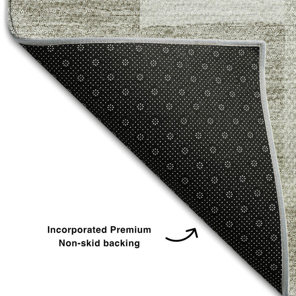 HomeRoots 8' Taupe & Ivory Geometric Round Rug - Washable, UV Protected, Stain Resistant for Busy Homes! 654961