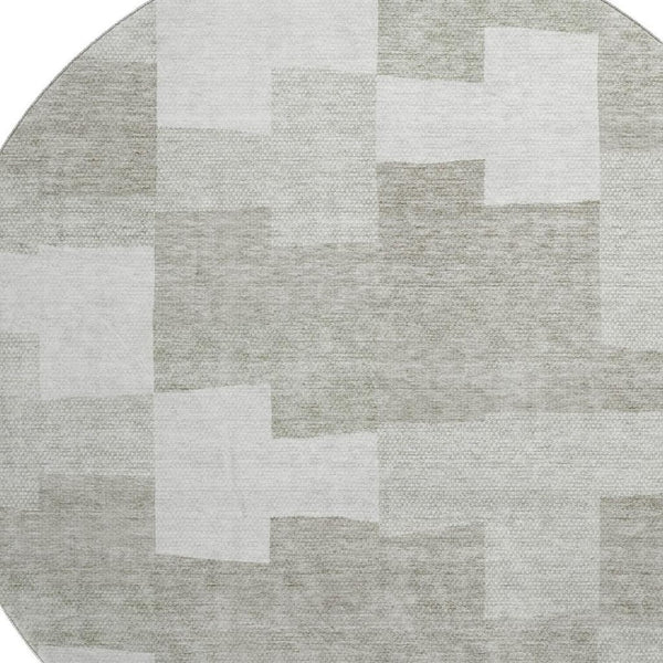HomeRoots 8' Taupe & Ivory Geometric Round Rug - Washable, UV Protected, Stain Resistant for Busy Homes! 654961