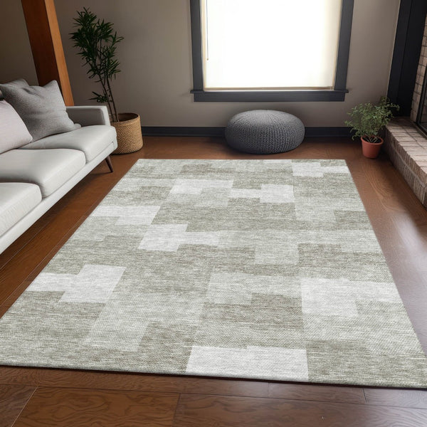 HomeRoots 8' X 10' Taupe and Ivory Geometric Area Rug - Washable, UV Protected, Ideal for High-Traffic Spaces 654962