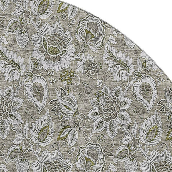 HomeRoots 8' Taupe and Beige Floral Round Rug - Washable, UV-Protected, Perfect for Indoor & Outdoor Spaces! 655099