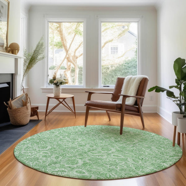 HomeRoots 8' Green and Ivory Floral Round Rug - Washable, UV Protected, Stain-Resistant, Perfect for Homes! 655141