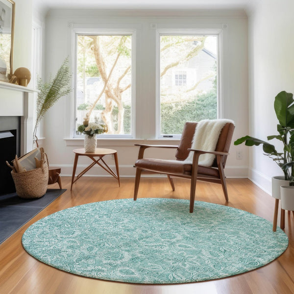 HomeRoots 8' Teal And Ivory Floral Round Rug - Washable, UV Protected, Stylish Home Décor for Any Space 655153