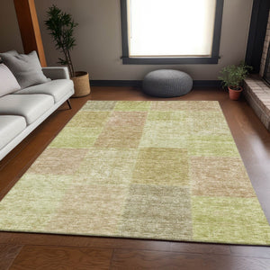 HomeRoots 5' Artichoke Green & Khaki Patchwork Area Rug - Washable, UV Protected, Durable for Busy Homes 655212