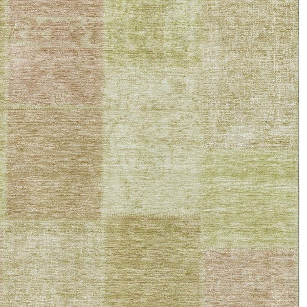 HomeRoots 5' Artichoke Green & Khaki Patchwork Area Rug - Washable, UV Protected, Durable for Busy Homes 655212