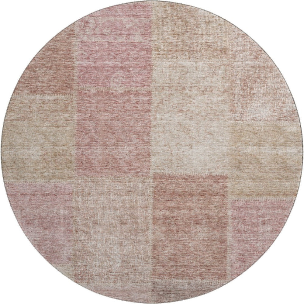 HomeRoots 8' Blush & Beige Round Patchwork Rug - Washable, UV-Protected, Stain-Resistant for Modern Homes 655219