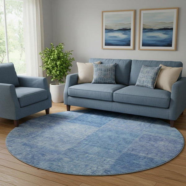 HomeRoots 8' Denim Blue & Ivory Patchwork Round Rug - Washable, UV Protected, Durable for High-Traffic Areas 655225