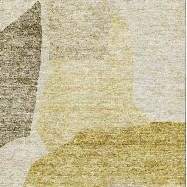 HomeRoots 5' X 8' Gold And Ivory Abstract Washable Area Rug – Stain-Resistant, UV Protected, Modern Style! 655272