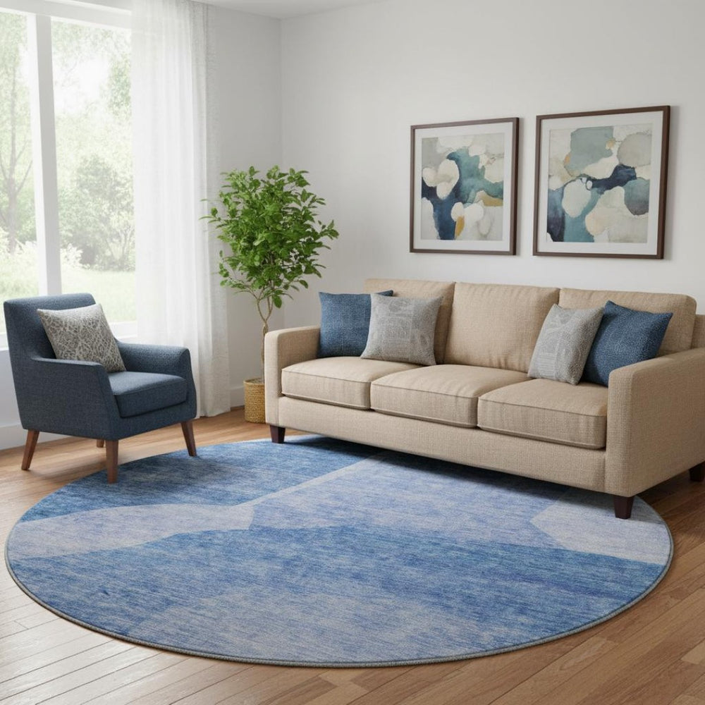 HomeRoots 8' Navy Blue and Ivory Abstract Round Rug - Washable, UV-Protected, Durable for High-Traffic Areas 655279