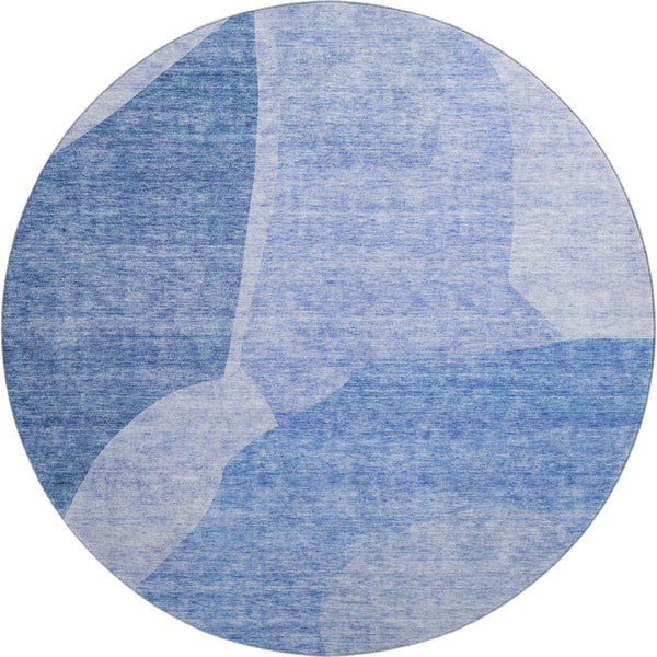 HomeRoots 8' Navy Blue and Ivory Abstract Round Rug - Washable, UV-Protected, Durable for High-Traffic Areas 655279